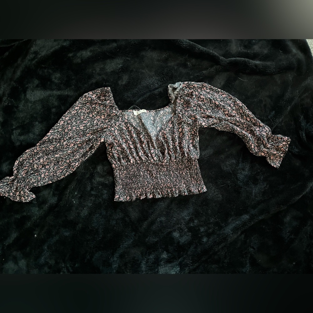 Floral Smocked Women's Cropped Top (No Frills Los Angeles) size Large